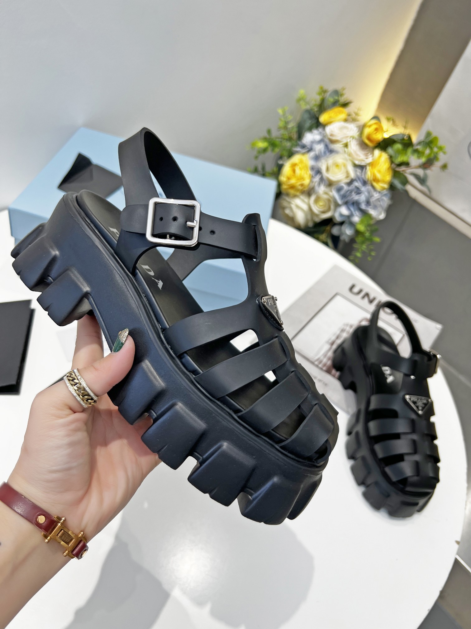 Women's high heels
